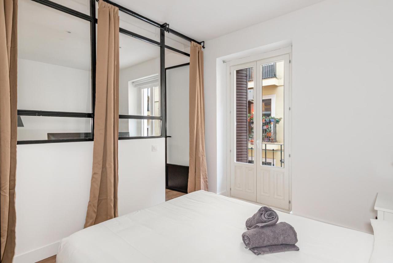 The Barn Apartment Madrid Bagian luar foto