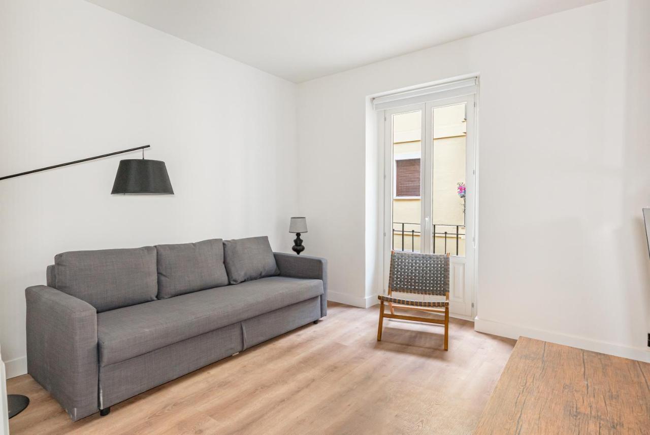 The Barn Apartment Madrid Bagian luar foto