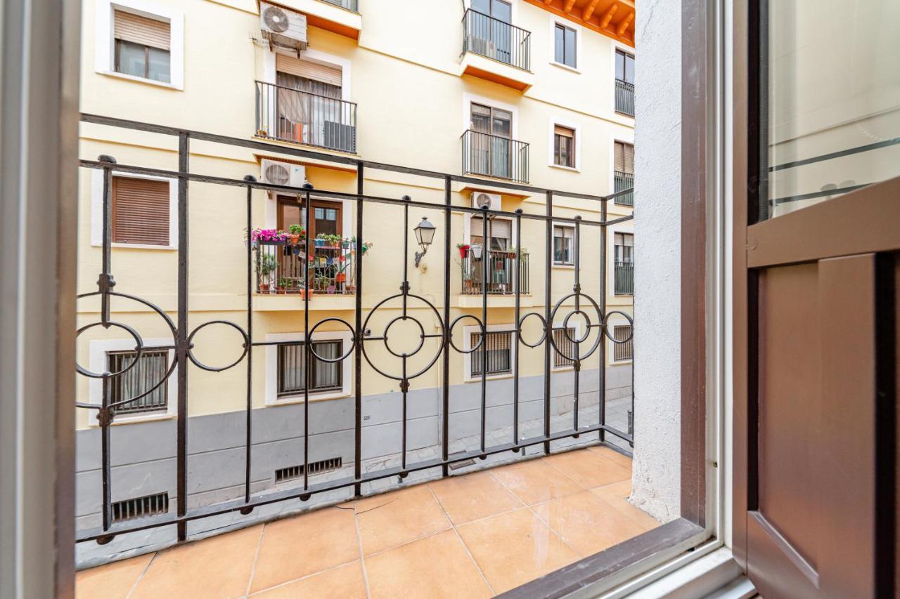 The Barn Apartment Madrid Bagian luar foto