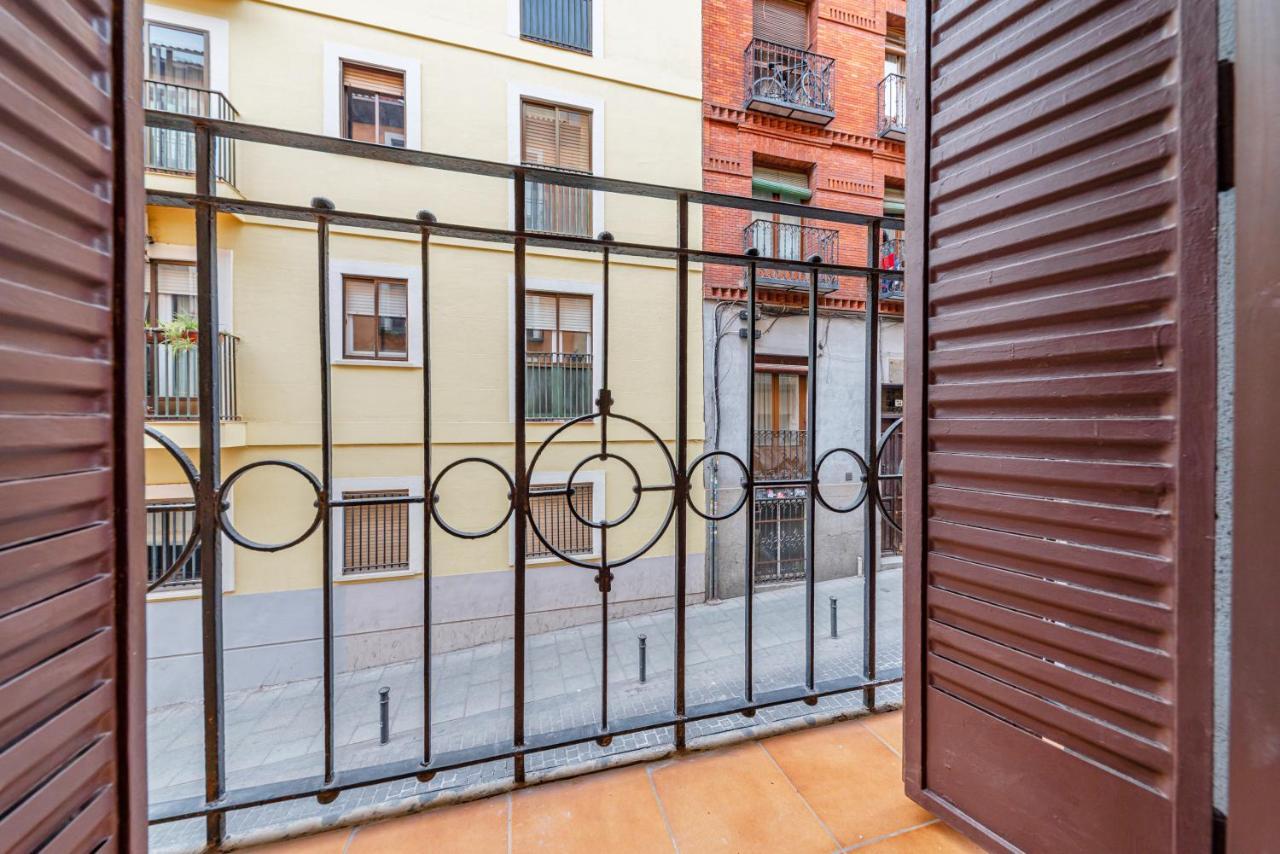 The Barn Apartment Madrid Bagian luar foto